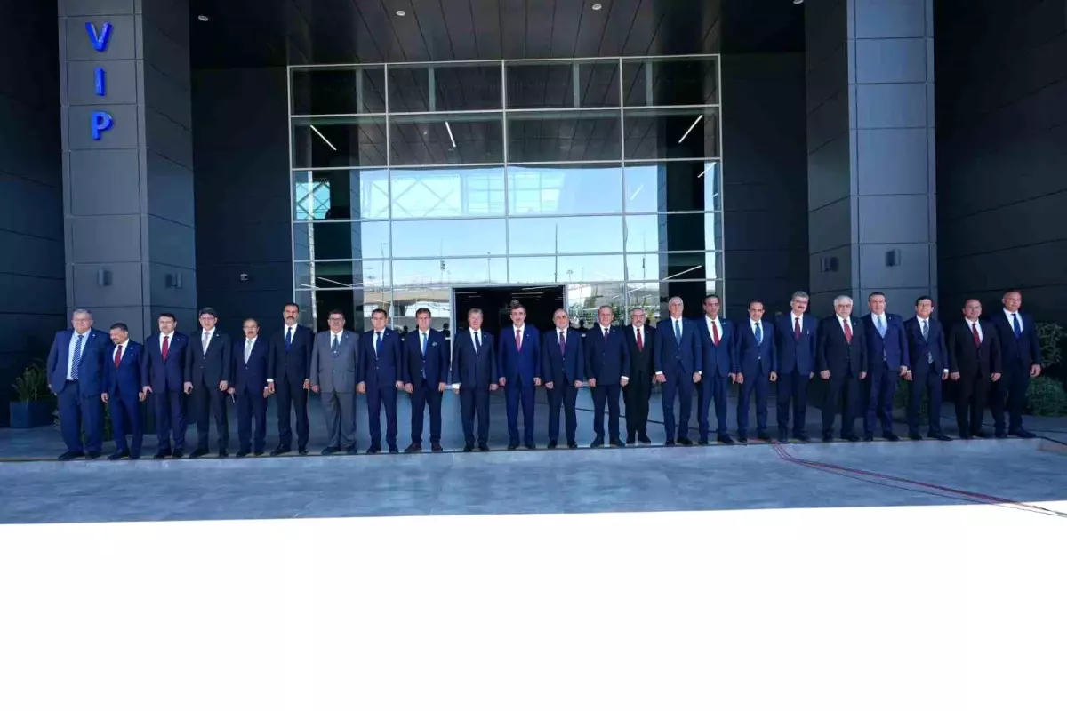 Yılmaz: Barış ve Diplomasi Önemli