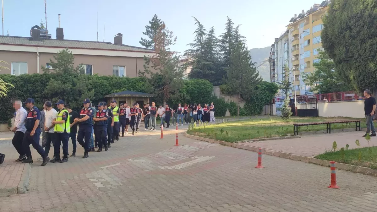 Dolandırıcılık Çetesi Operasyona Uğradı