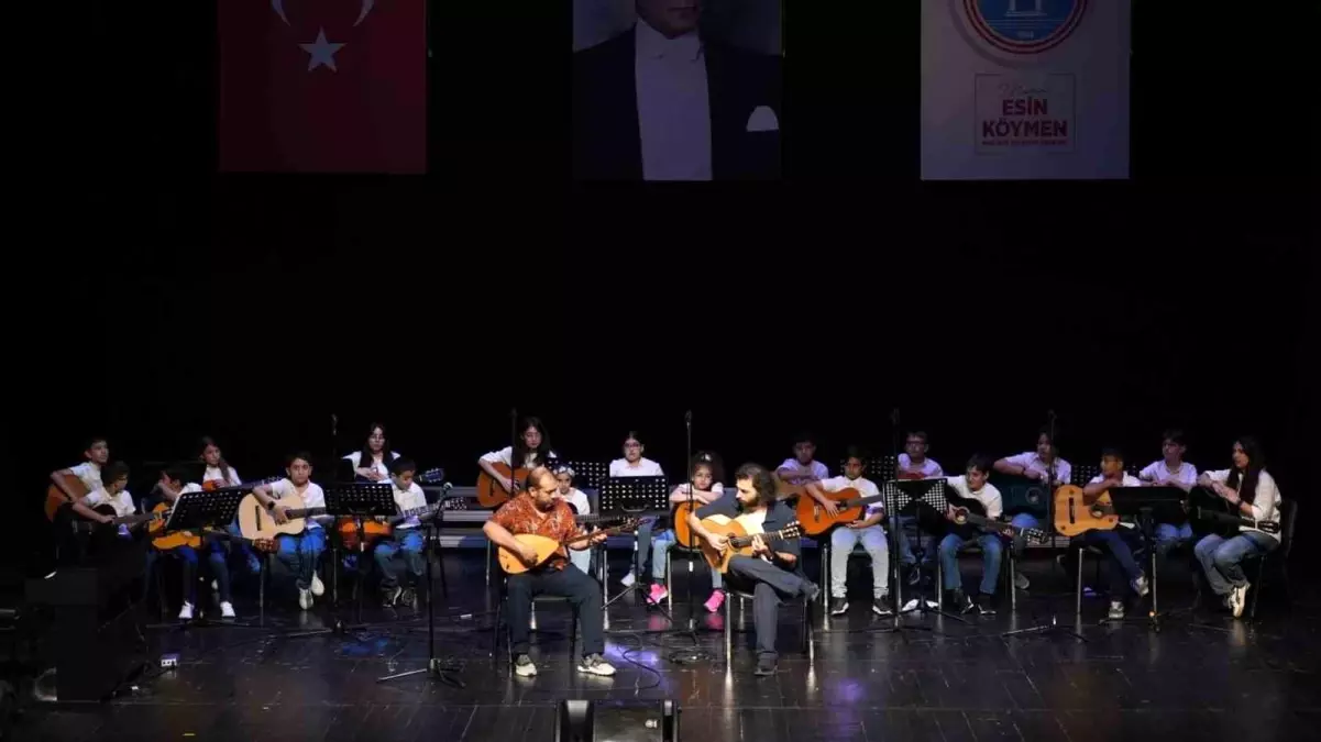 Maltepe Belediyesi\'nden Yıl Sonu Kültür ve Sanat Gösterisi