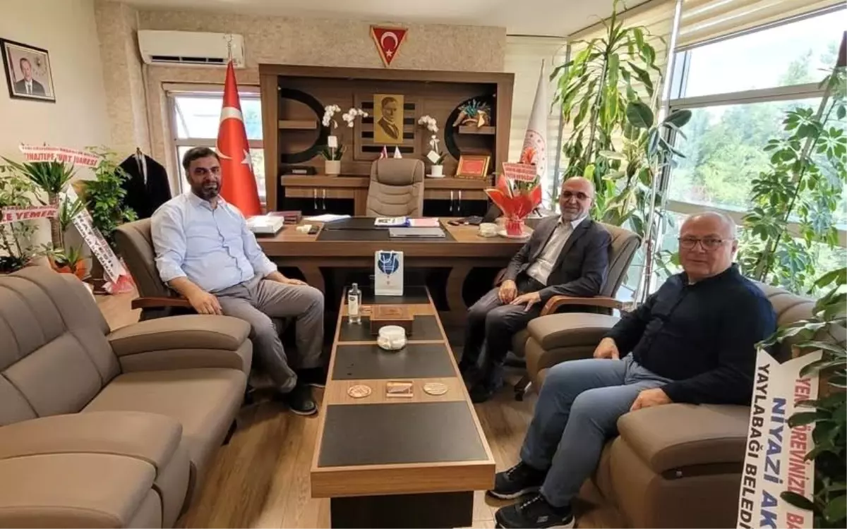 Müftü İmamoğlu\'ndan Yeni Müdüre Ziyaret