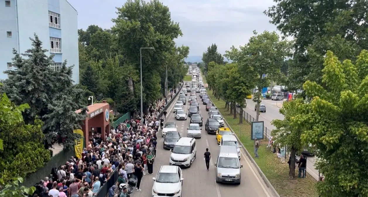 Bursa\'da YKS Öncesi Trafik Yoğunluğu