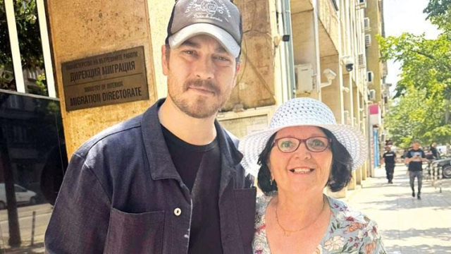 Çağatay Ulusoy'dan sürpriz hamle! Komşu ülkenin vatandaşlığını aldı
