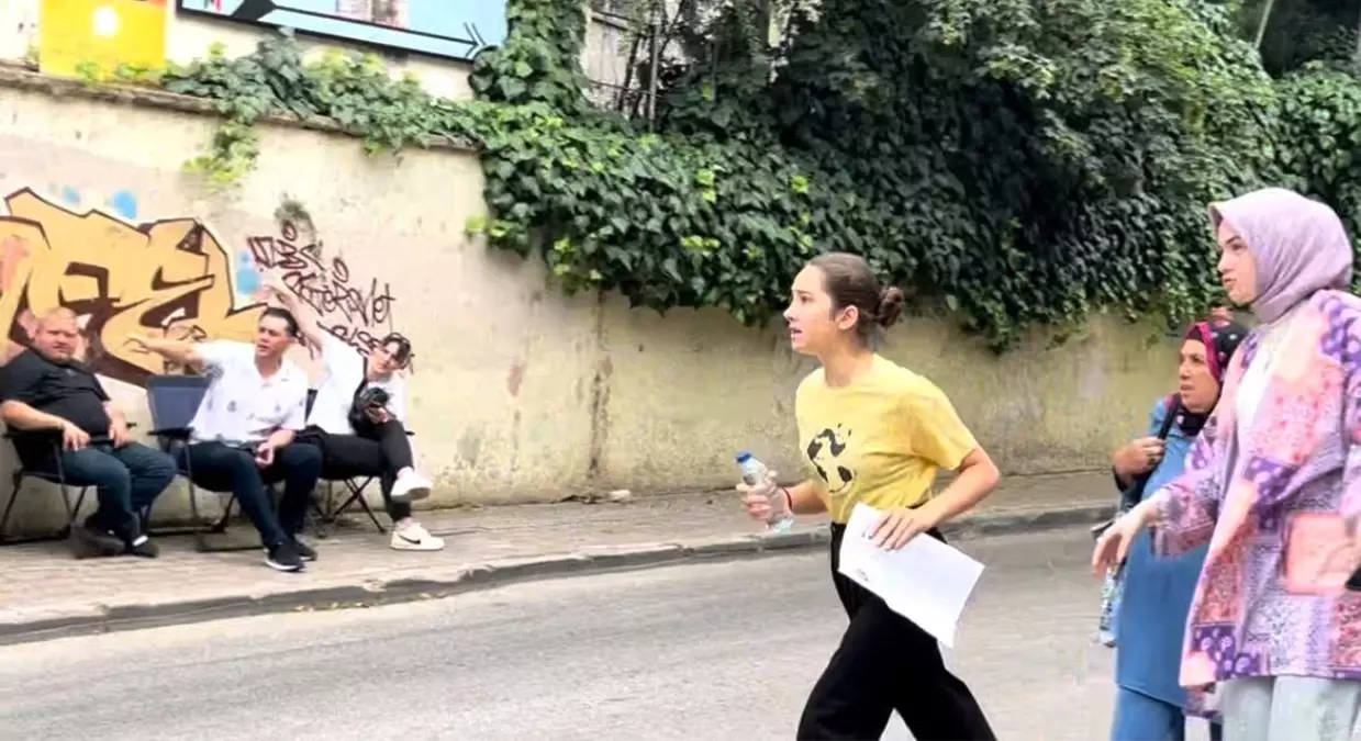 Bursa\'da Sınav Panik Anı