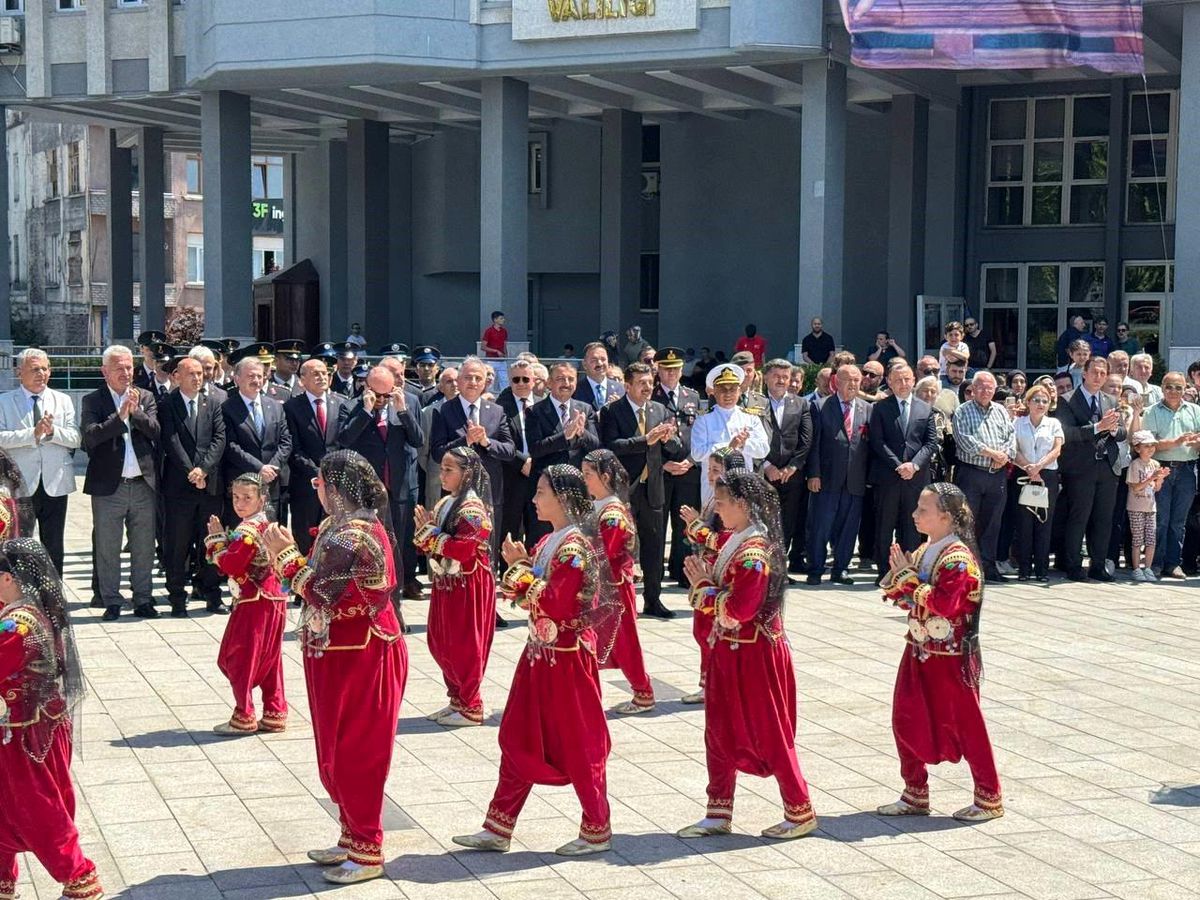 Zonguldak\'in Düşman İşgalinden Kurtuluşu Kutlandı
