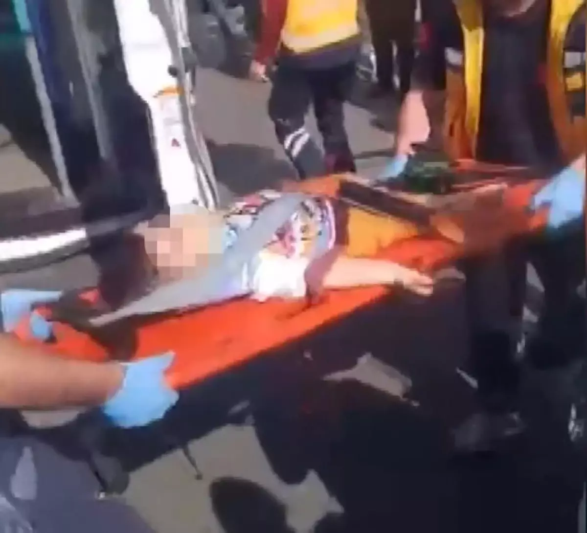 Arnavutköy\'de Kaza: 2 Yaşındaki Çocuk Hayatını Kaybetti