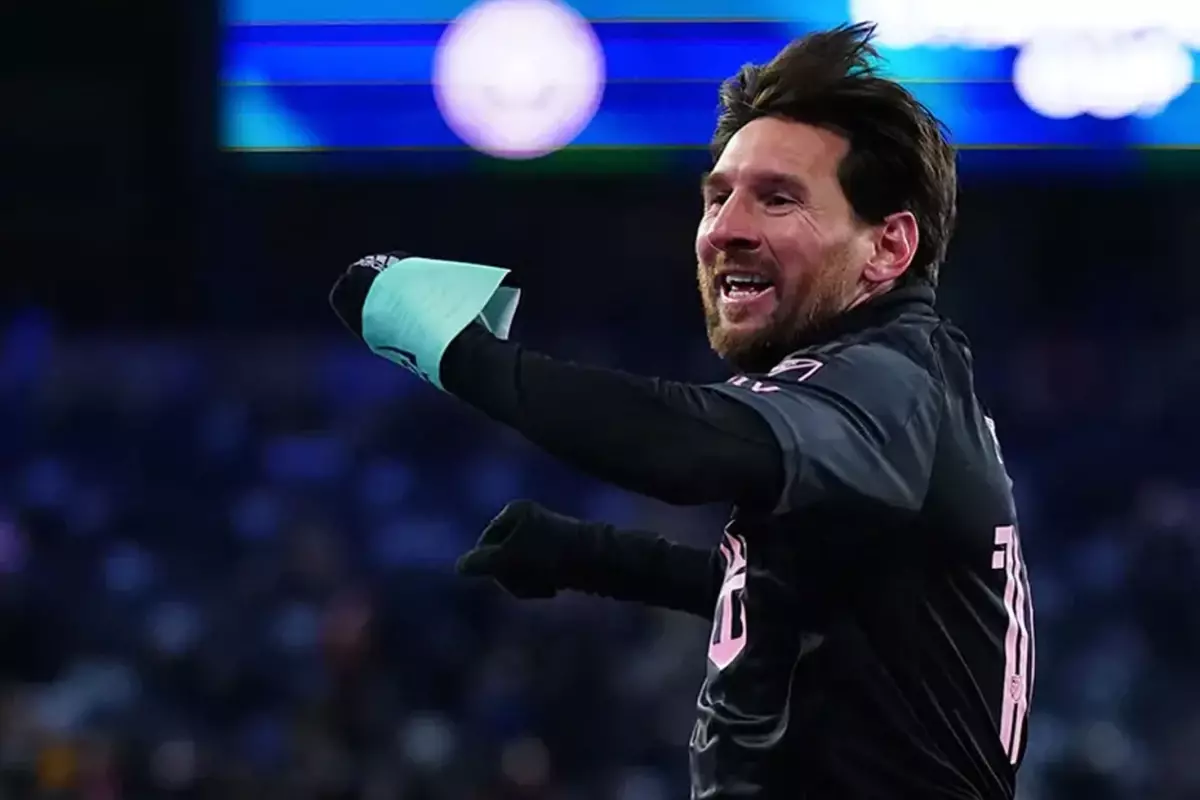 Dünyanın konuşacağı transfer: Messi, Ronaldo\'nun yanına gidiyor