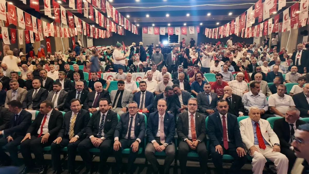 Fatih Erbakan: Sıra Türkiye\'ye geliyor, İran\'dan sonra