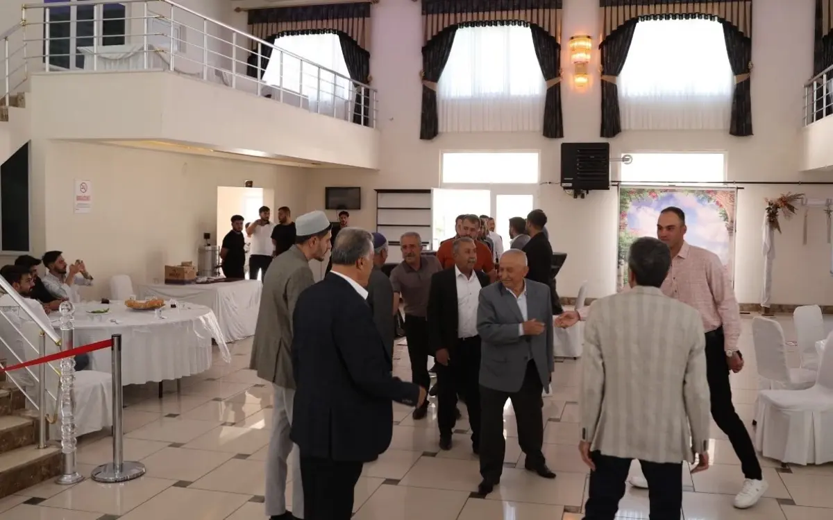 21 Yıllık Husumet Barış Töreniyle Sona Erdi