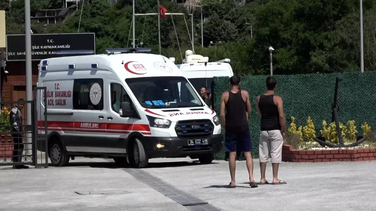 Şile\'de Boğulma İhmalinde Bir Öğrenci Kayboldu