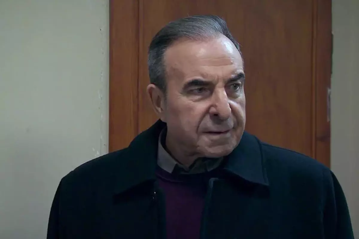 82 yaşındaki Zafer Ergin\'den gençlere karizma dersi!