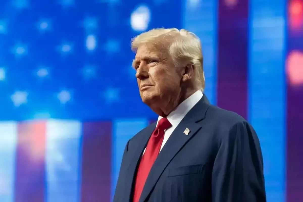 Donald Trump: İran rejimi İran\'ı tekrar büyük yapamıyorsa, neden bir rejim değişikliği olmasın?