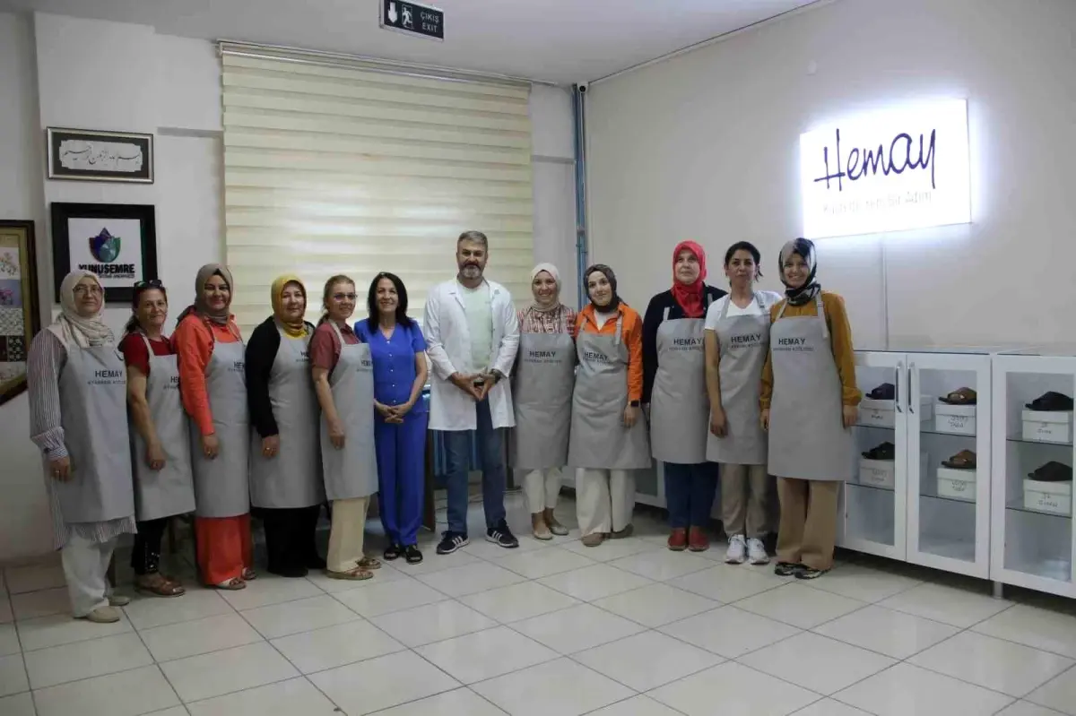 Yunusemre\'de Ayakkabı Atölyesi Açıldı