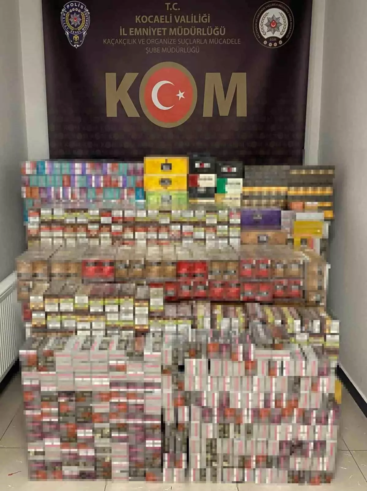 Kocaeli\'de Kaçak Tütün Operasyonu