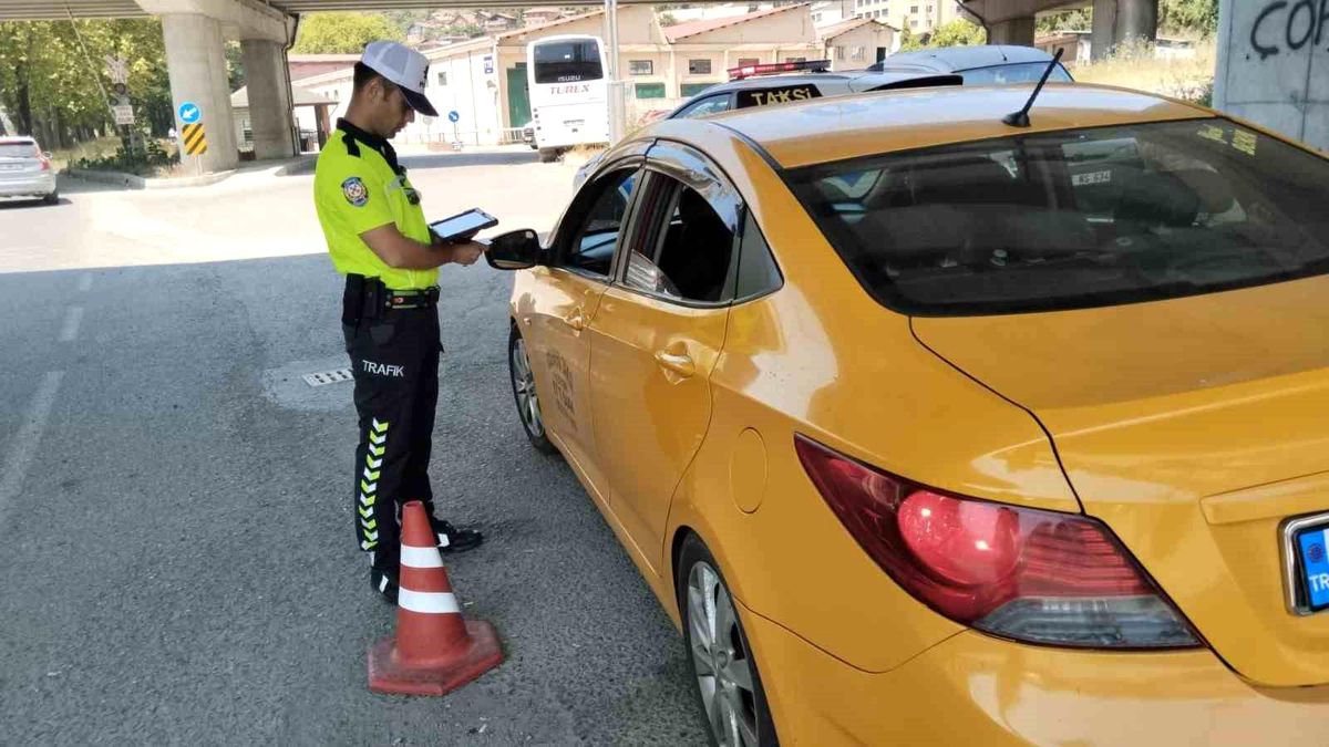 Zonguldak\'ta Güvenlik Denetimleri: 64 Gözaltı