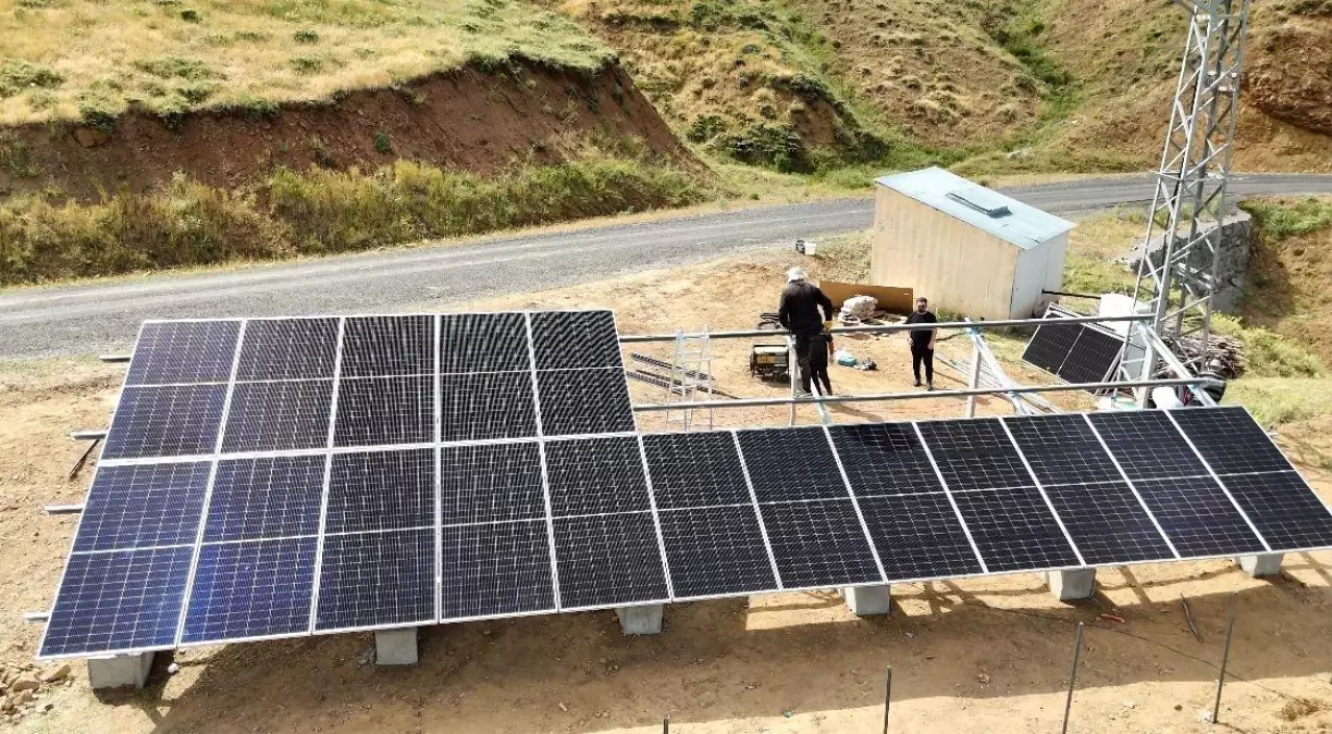 Yenibaşak Köyü\'nde Su Sorunu Güneş Enerjisiyle Çözüldü