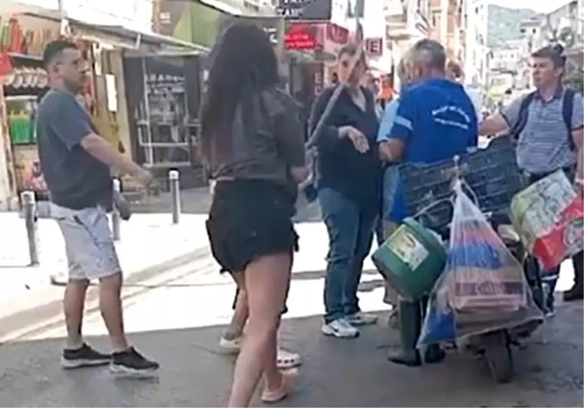 İzmir\'de Belediye İşçisine Darbe: İki Genç Kız Tutuklandı