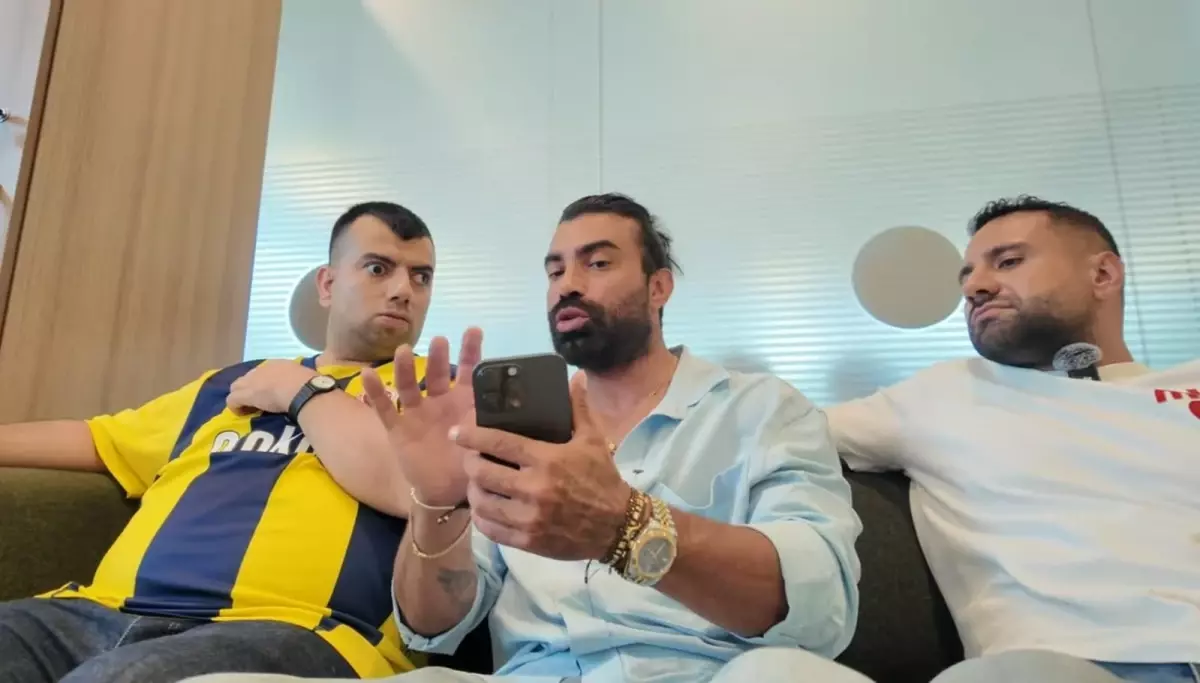 Kadıköy Boğası, Fenerbahçeli Yıldızlarla Görüştü