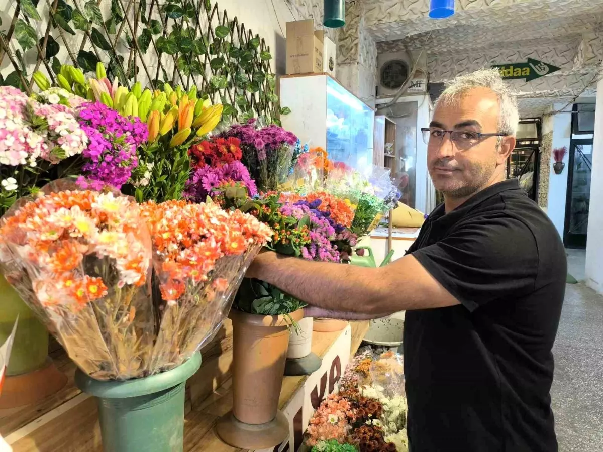 Canlı Çiçekler Tercih Ediliyor