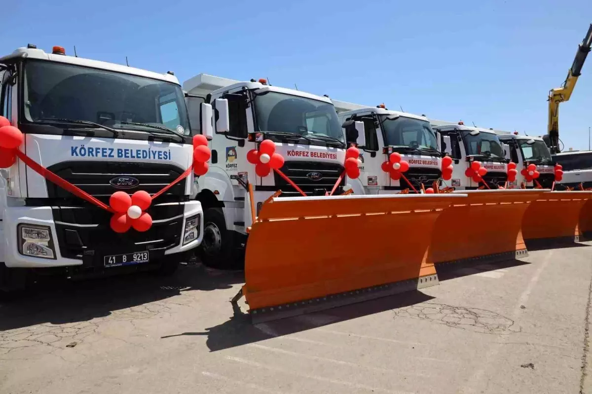 Körfez Belediyesi 20 Yeni Araçla Filosunu Güçlendirdi