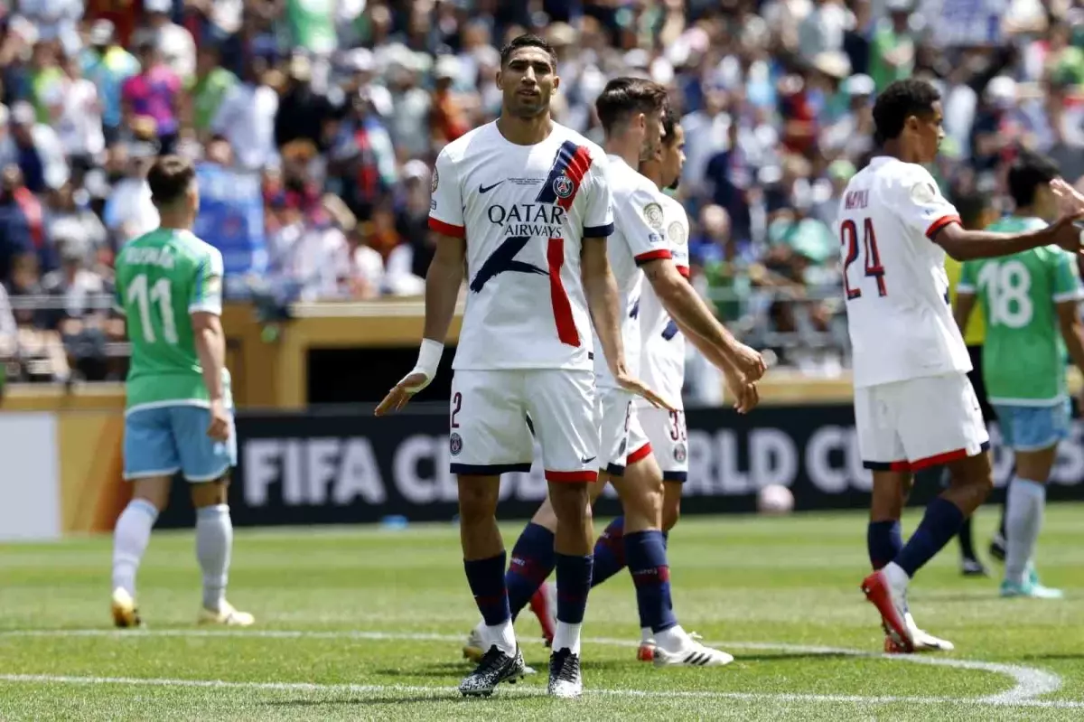 PSG ve Botafogo Son 16\'ya Yükseldi