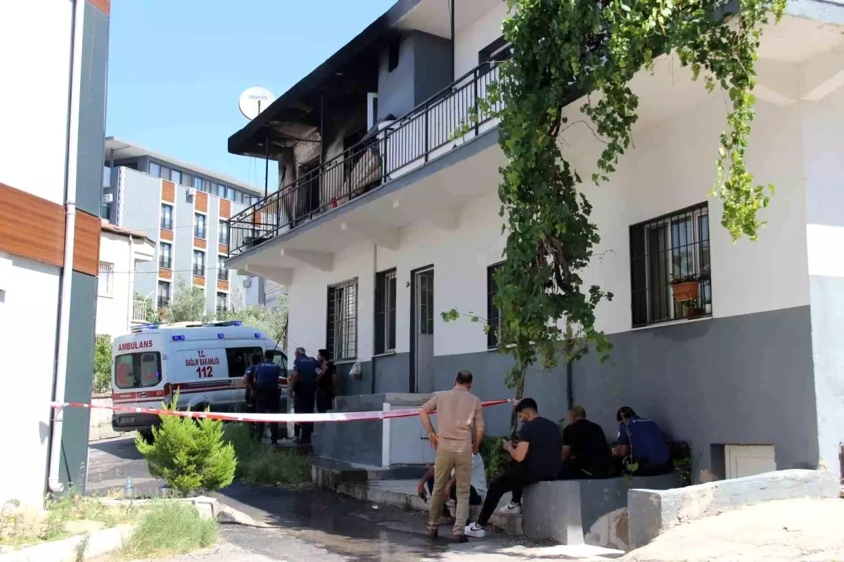 Yangında Astım Hastası Kadın Hayatını Kaybetti