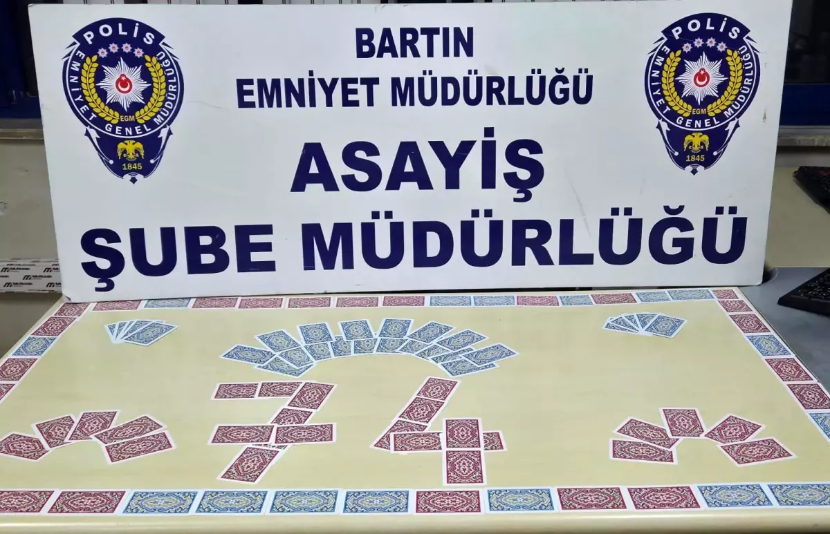 Bartın\'da Kumar Baskını: 4 Kişiye Cezai İşlem