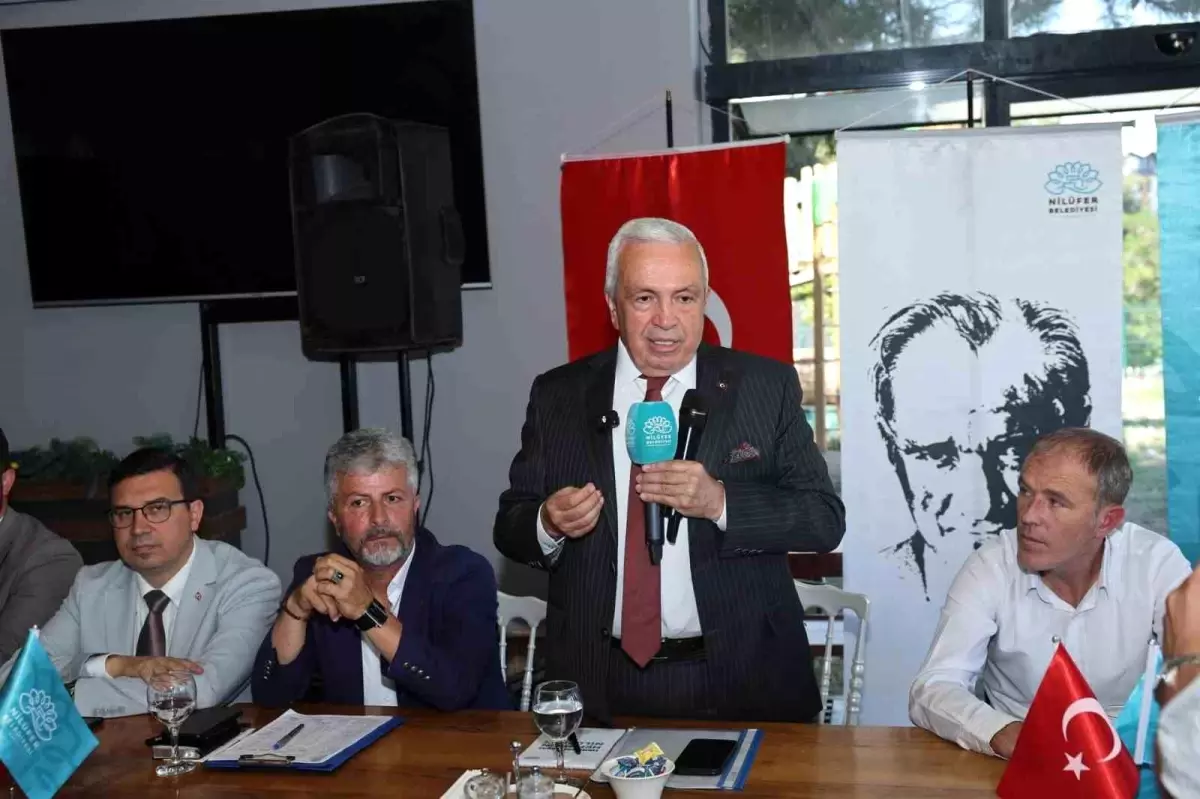 Nilüfer Belediye Başkanı Şadi Özdemir Muhtarlarla Bir Araya Geldi