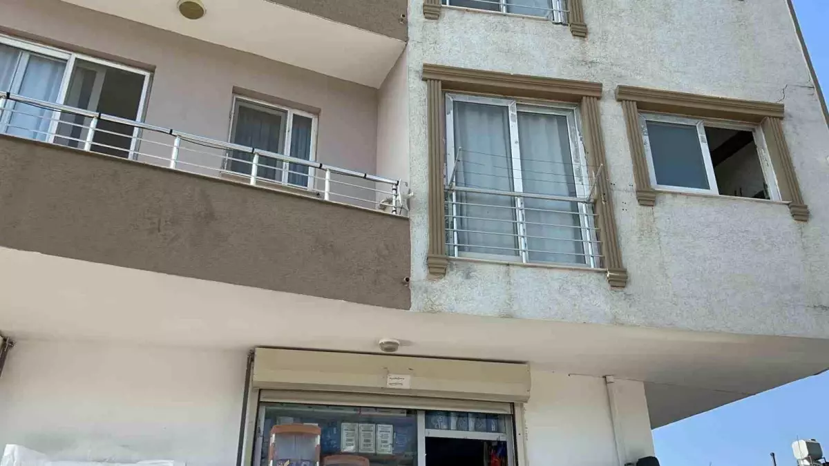 İskenderun\'da Yalnız Yaşayan Adam Ölü Bulundu