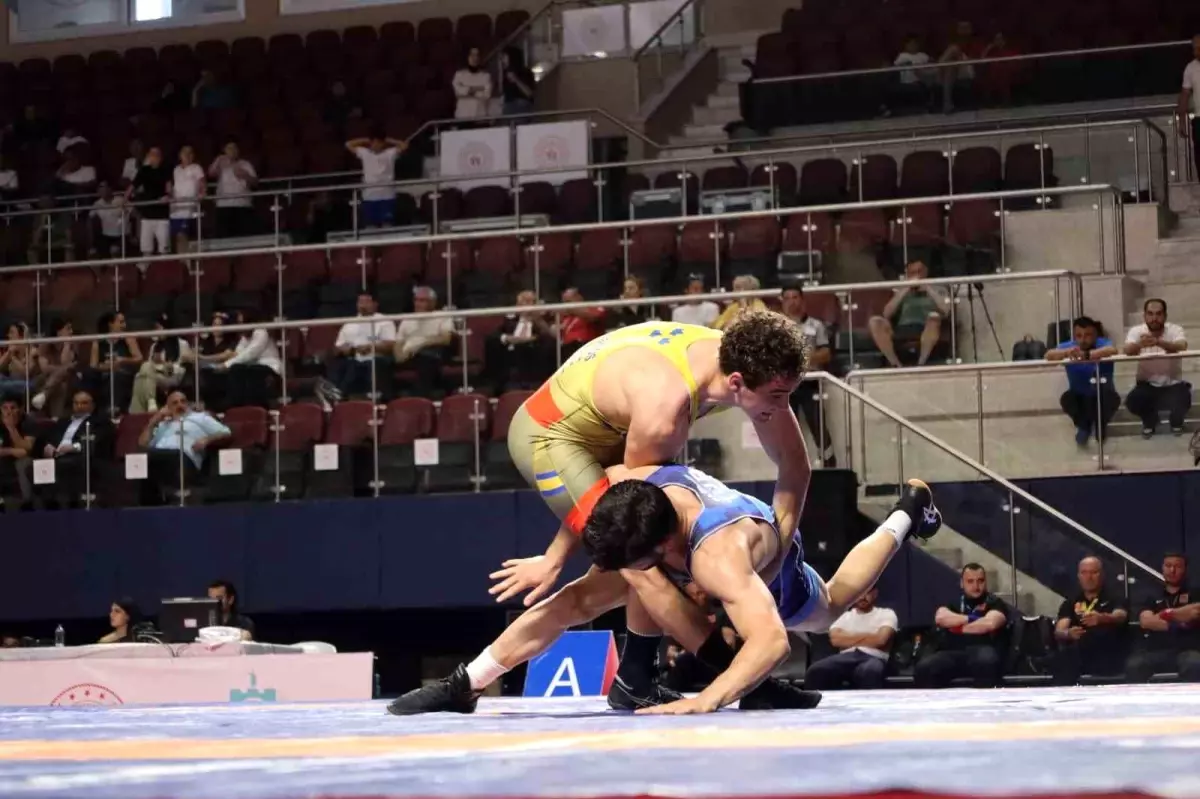 16 ülkenin sporcuları Kocaeli\'de mindere çıkacak