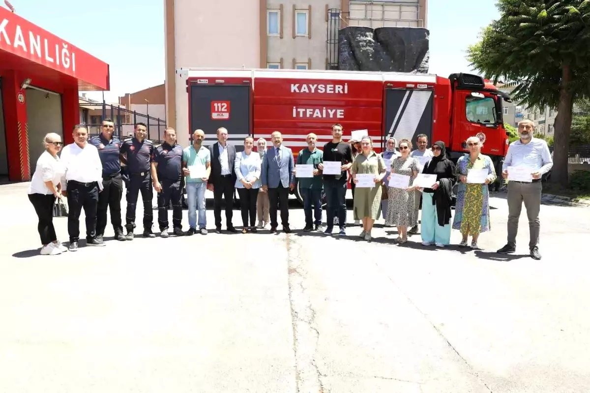 Kayseri Büyükşehir Belediyesi\'nden Afet Bilinçlendirme Eğitimi