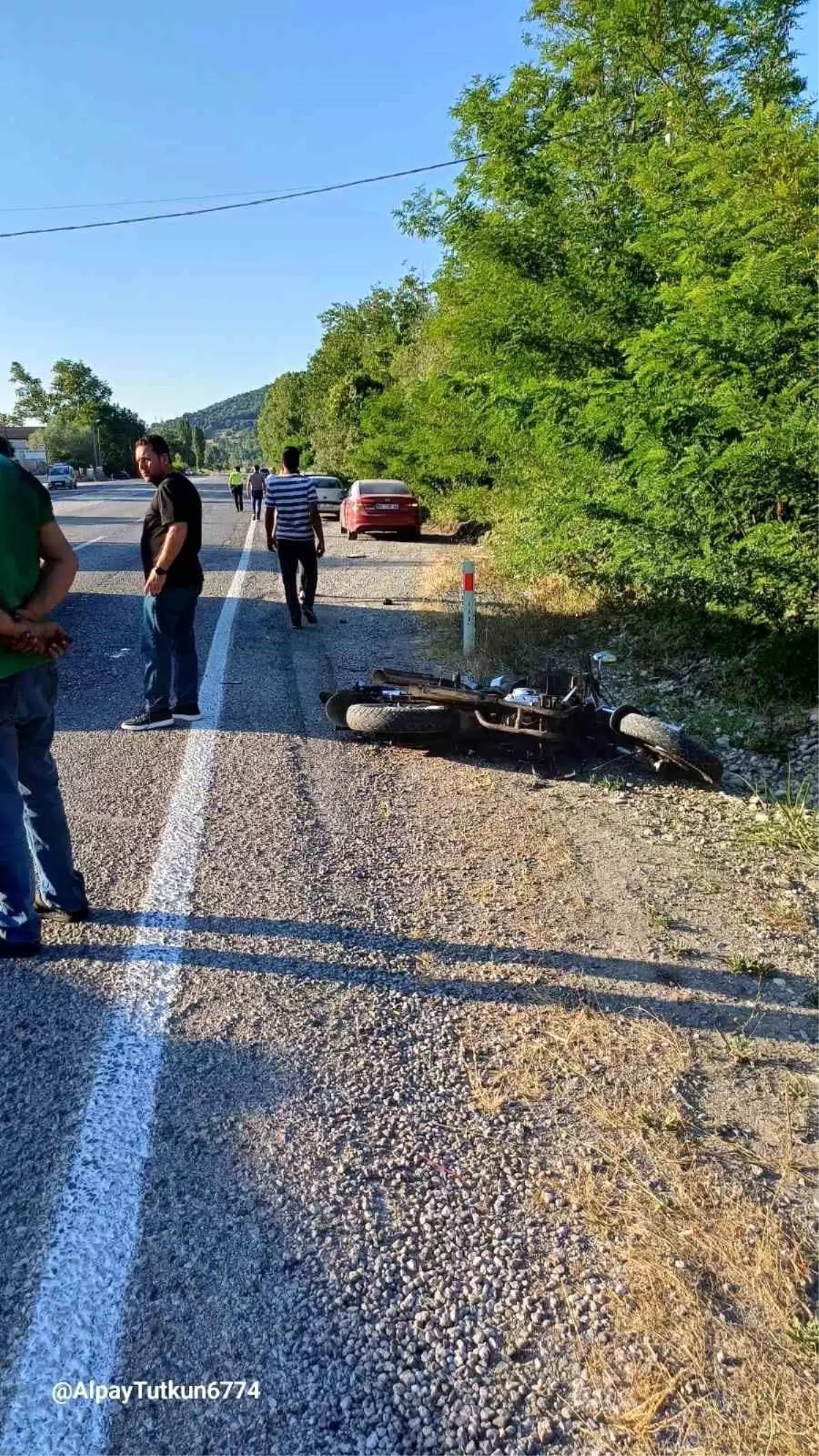 Çaycuma\'da Trafik Kazası: İki Yaralı