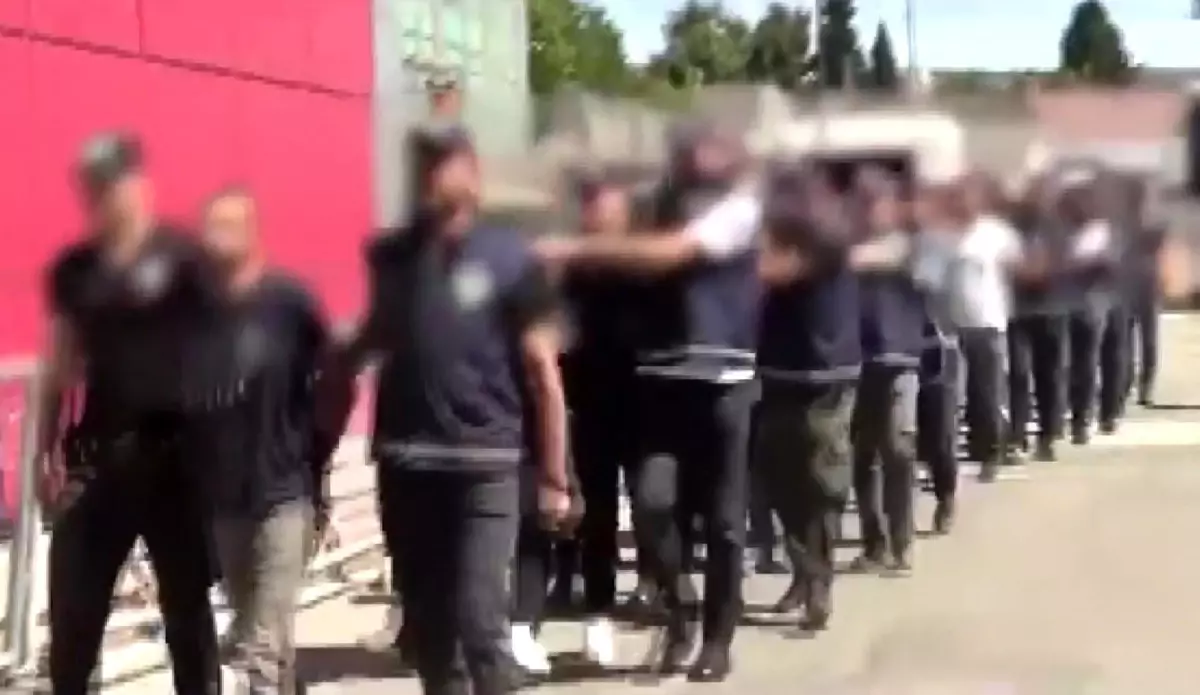 Gaziantep\'te Change Araç Operasyonu: 13 Tutuklama