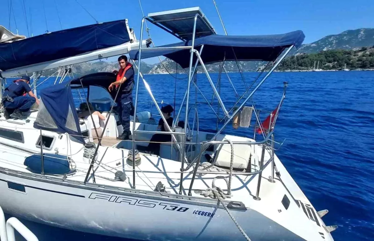 Marmaris\'te 38 Göçmen ve 2 Kaçakçı Yakalandı