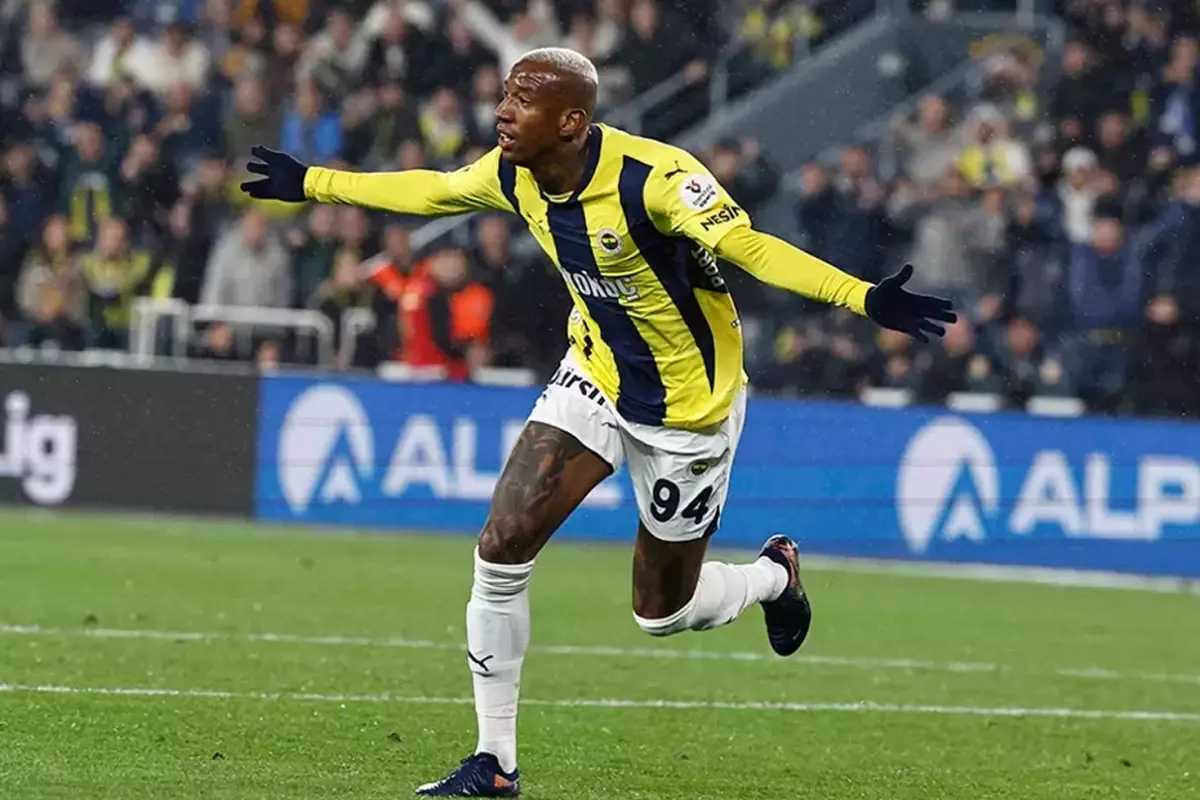 Anderson Talisca\'ya Premier Lig\'den sürpriz talip! 5 dakika bile düşünmeden reddetti