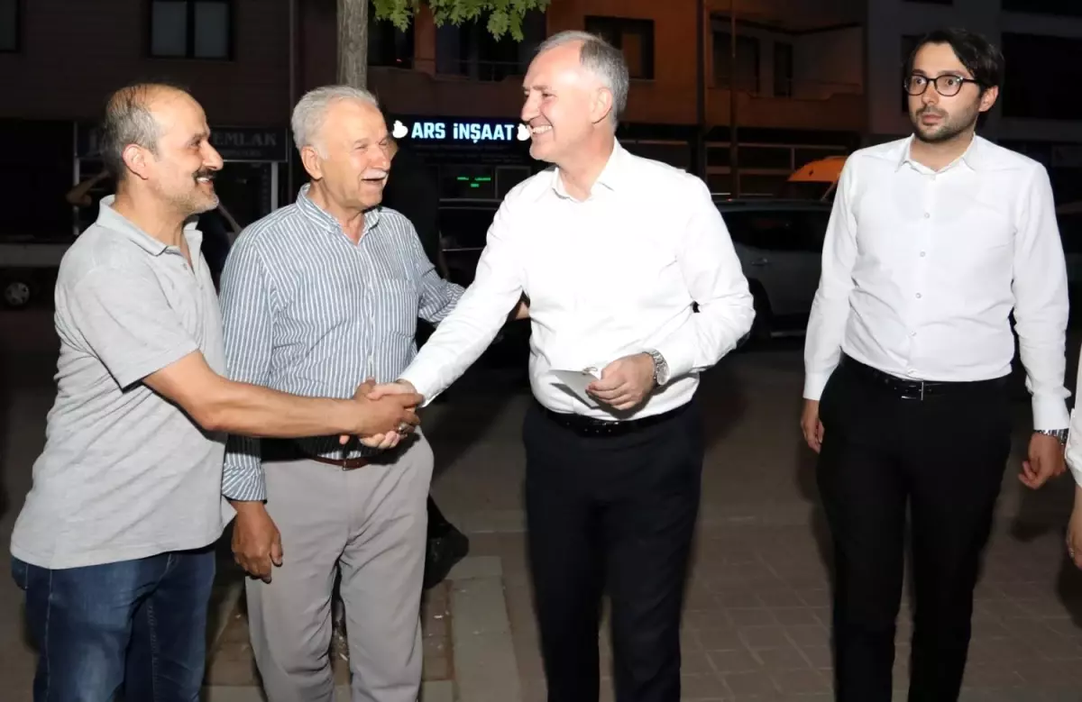 İnegöl\'de Vatandaşlar Başkan Taban ile Buluştu