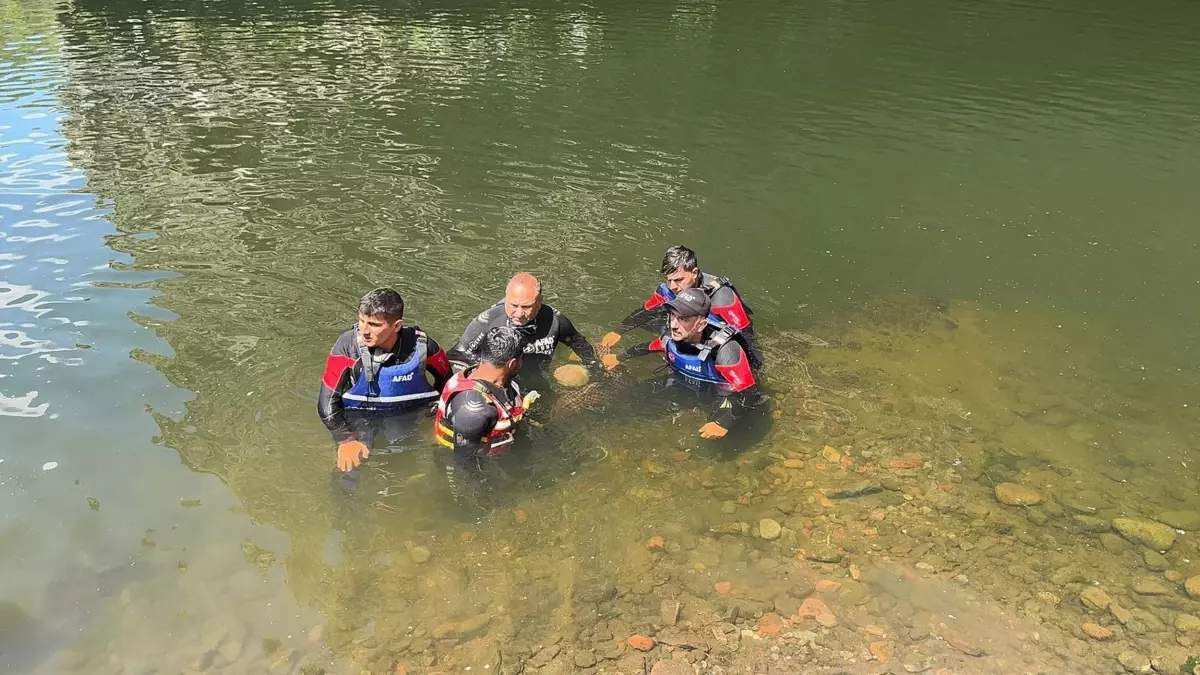 Kura Nehri\'nde kaybolan Hafız Akçay\'ın cesedi bulundu