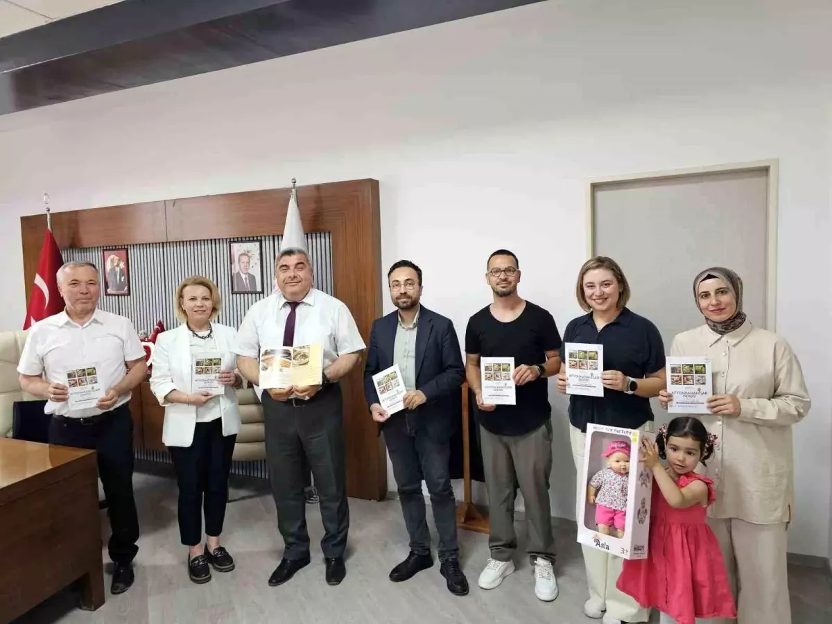 Yunus Emre Ortaokulu\'ndan Lezzet Dergisi