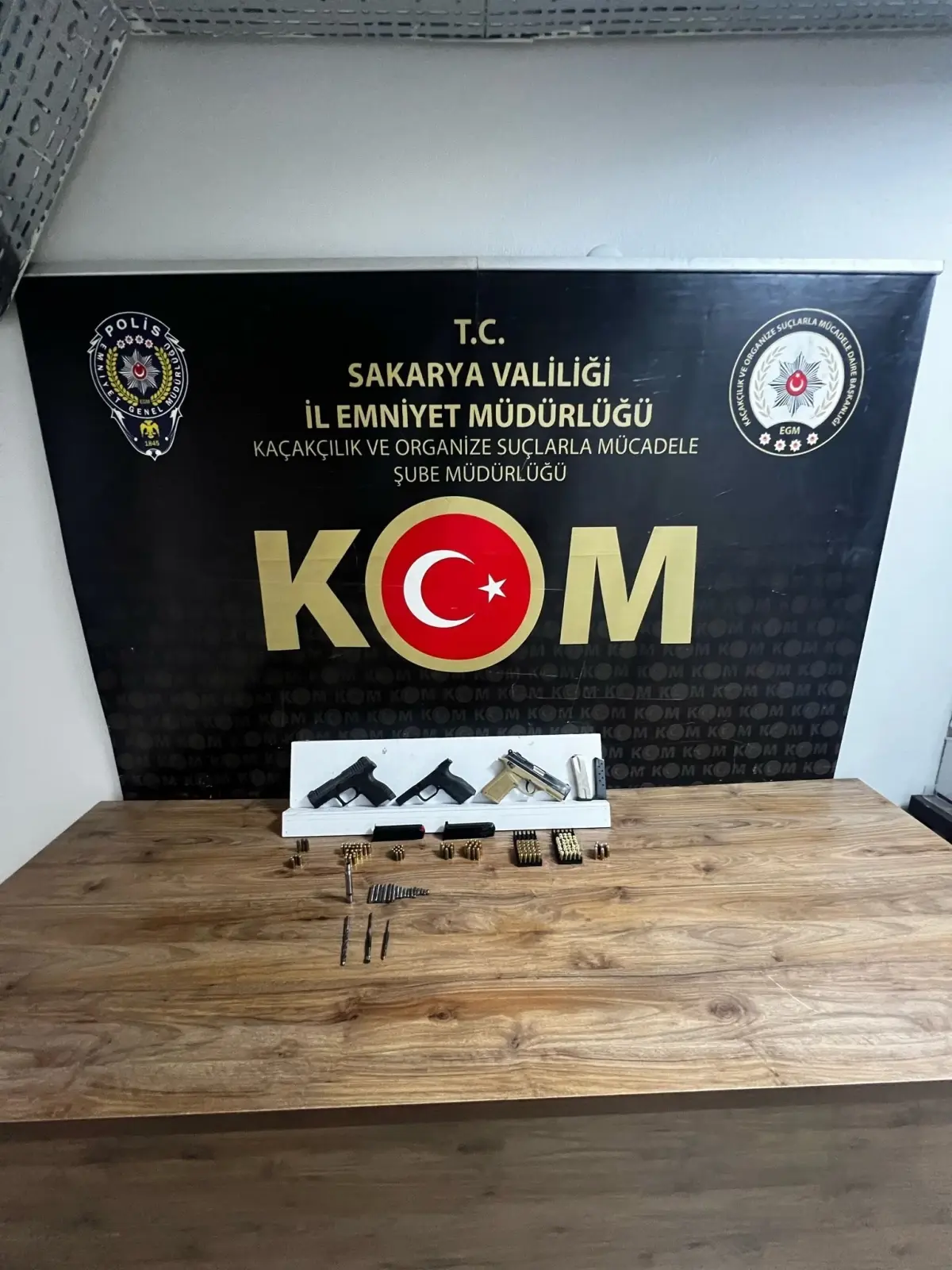 Sakarya\'da Silah Kaçakçılığı Operasyonu