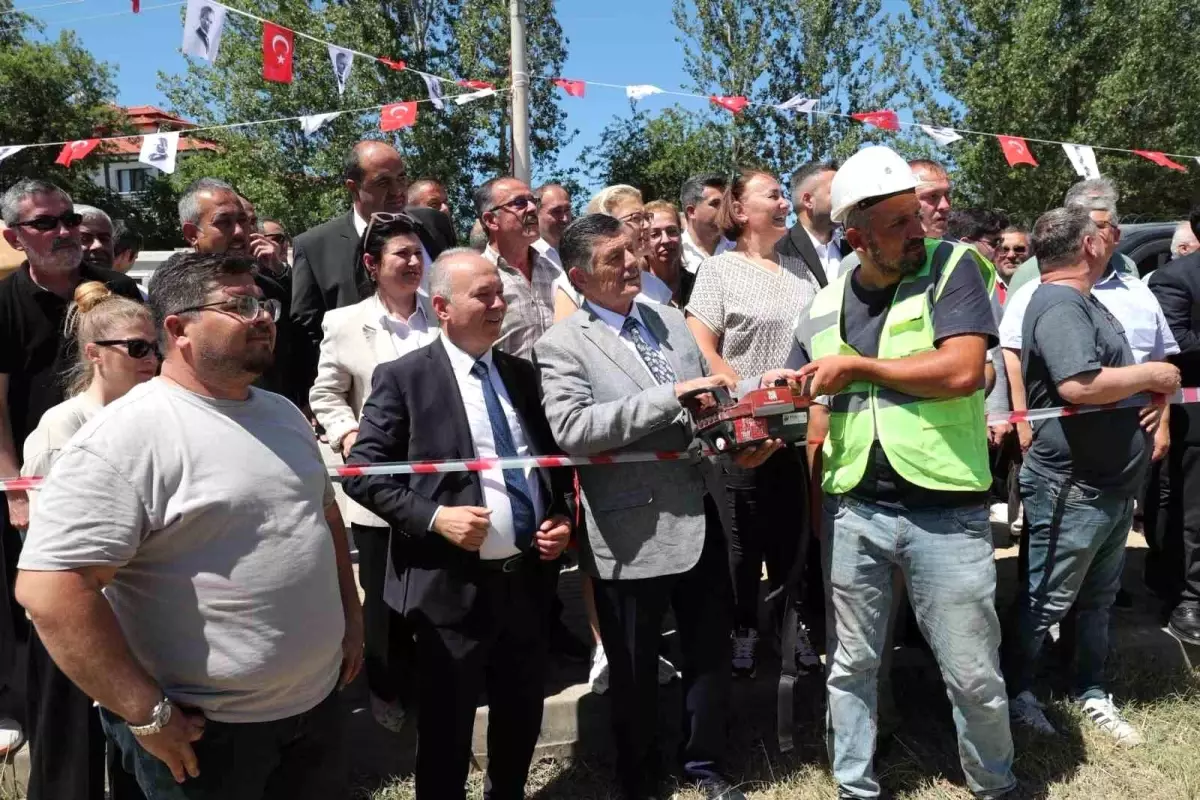 Bartın\'da Gençlik Merkezi Projesinin Temeli Atıldı