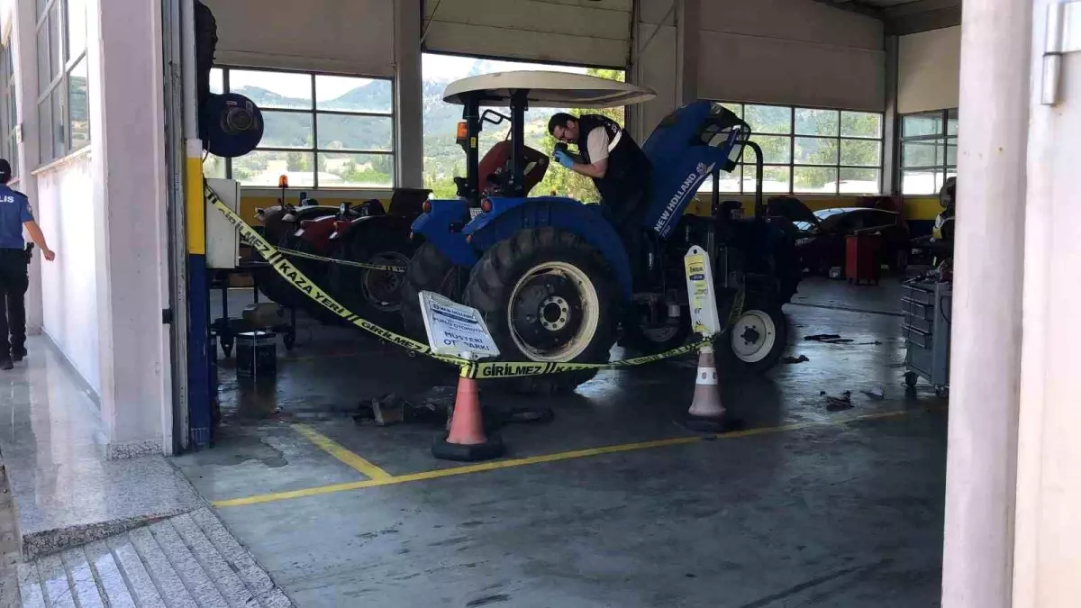 Isparta\'da Stajyer Gençten Acı Kaza