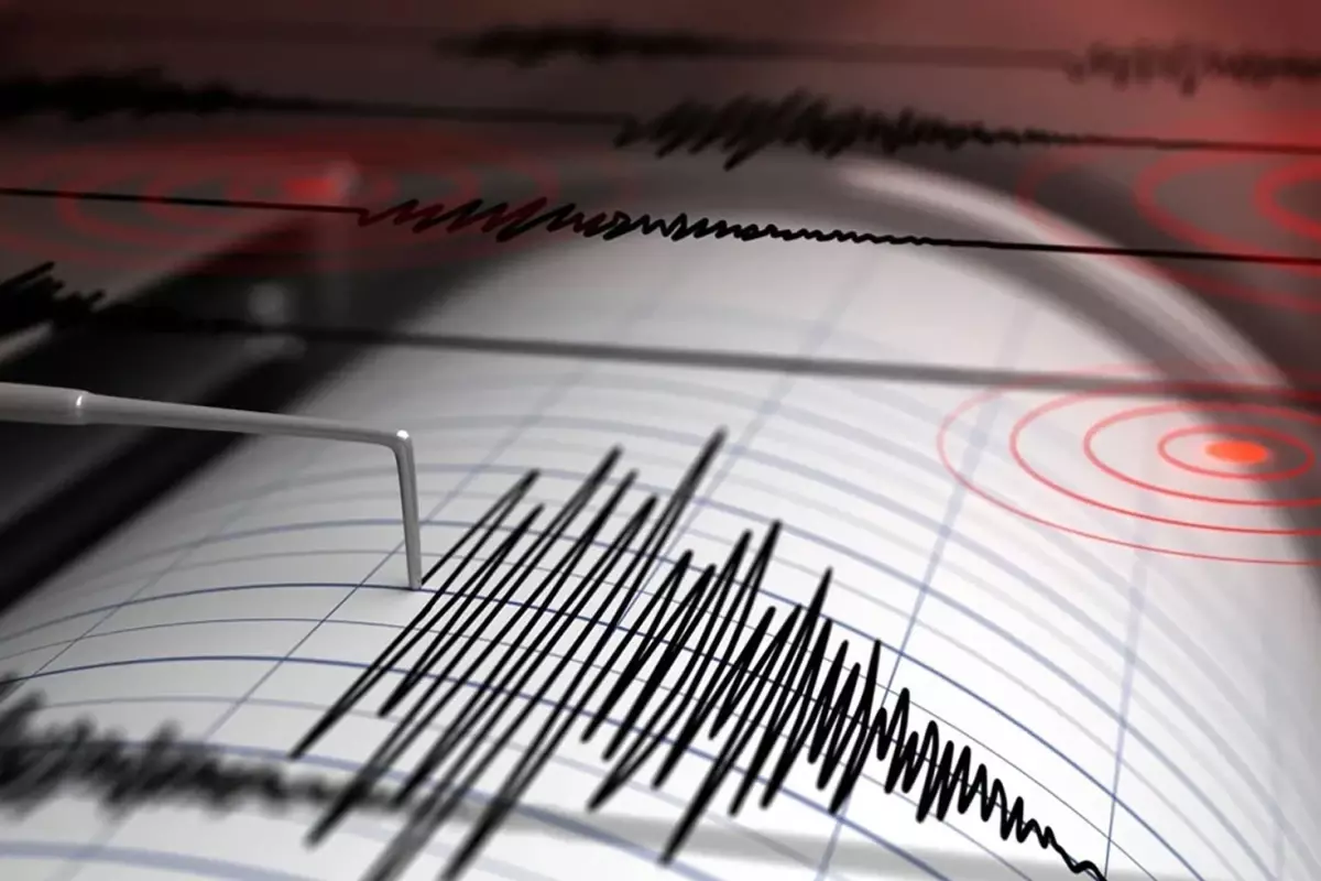 Akdeniz\'de 3.8 büyüklüğünde deprem