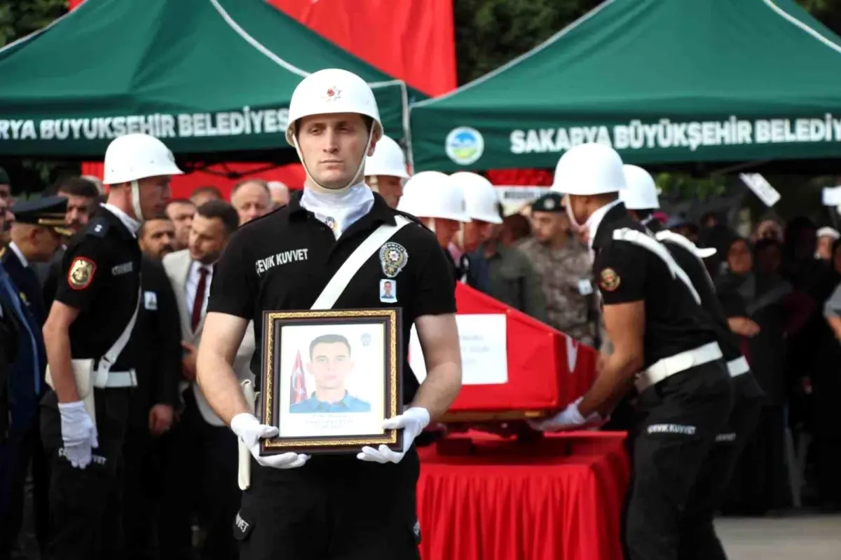 Kazada Hayatını Kaybeden Polis Kursiyeri Uğurlandı