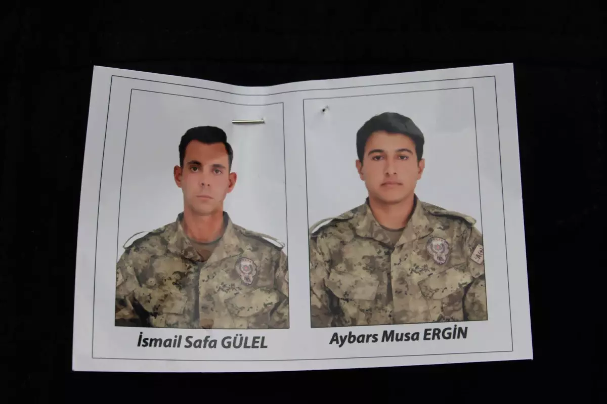 Çankırı\'da TIR kazasında hayatını kaybeden polis memurları memleketlerine uğurlandı
