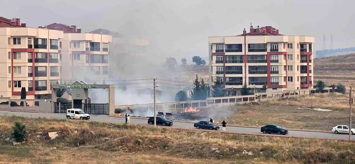 Eskişehir\'de Çöp Konteynerinde Yangın