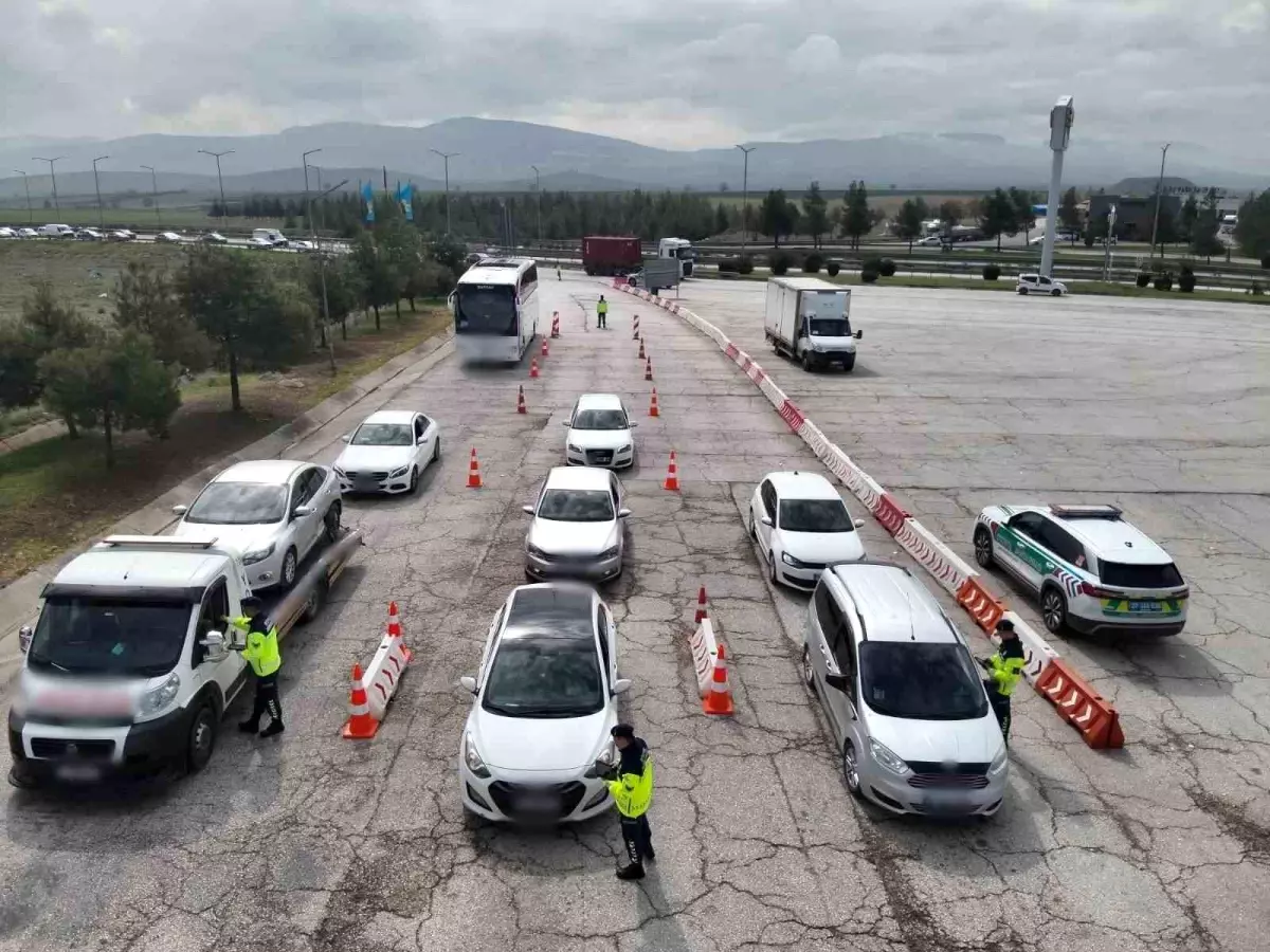 Gaziantep\'te 99 Araca Trafik Cezası