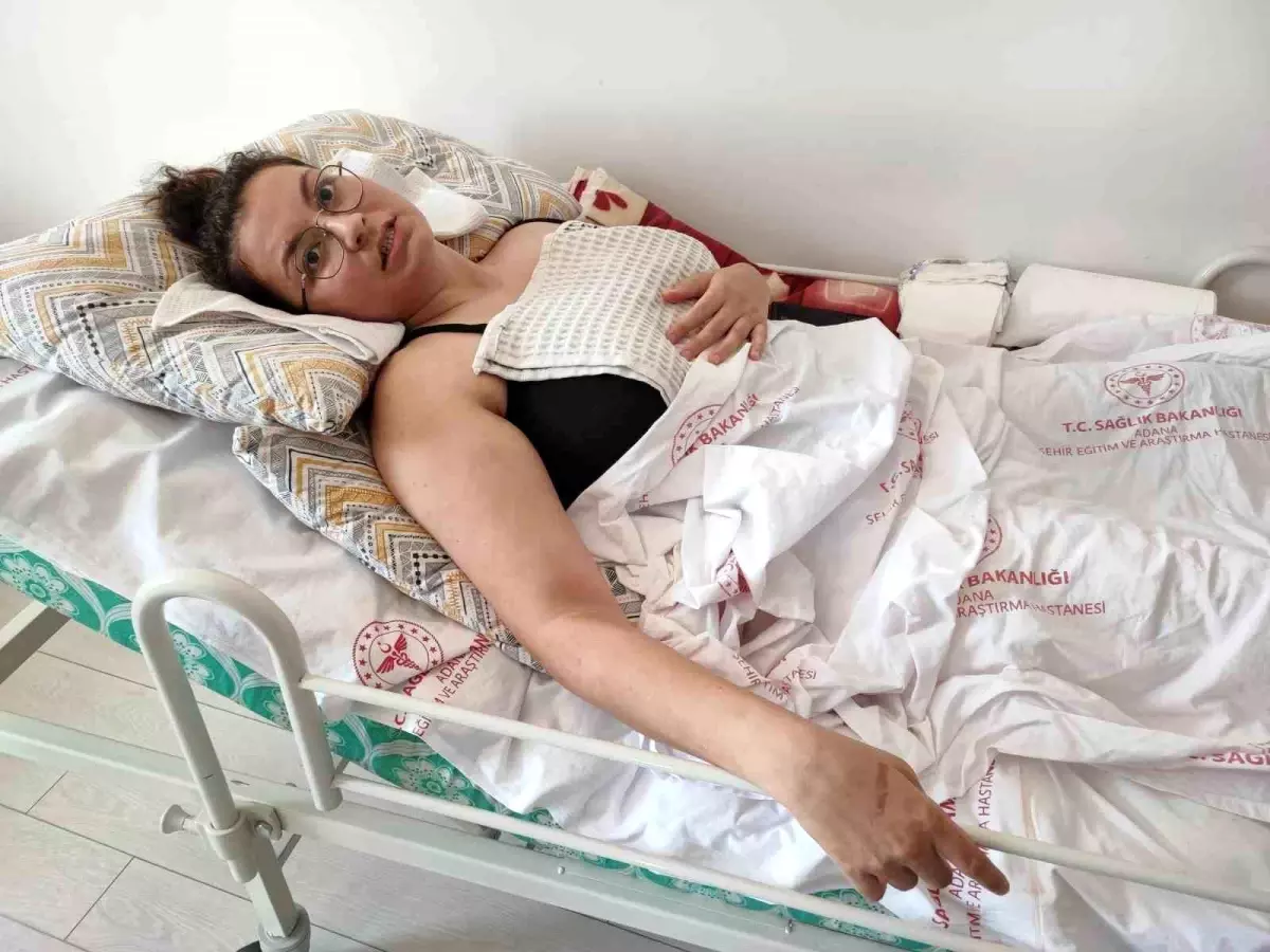 Adana\'da Kadın Öğretmen Kocası Tarafından Atıldı