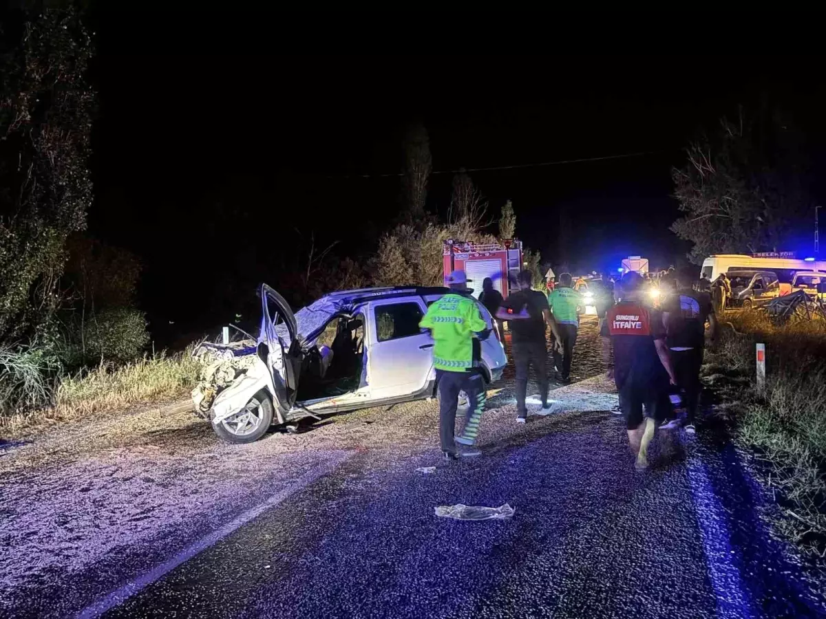 Çorum'da trafik kazası sonucu 6 kişi yaralandı.