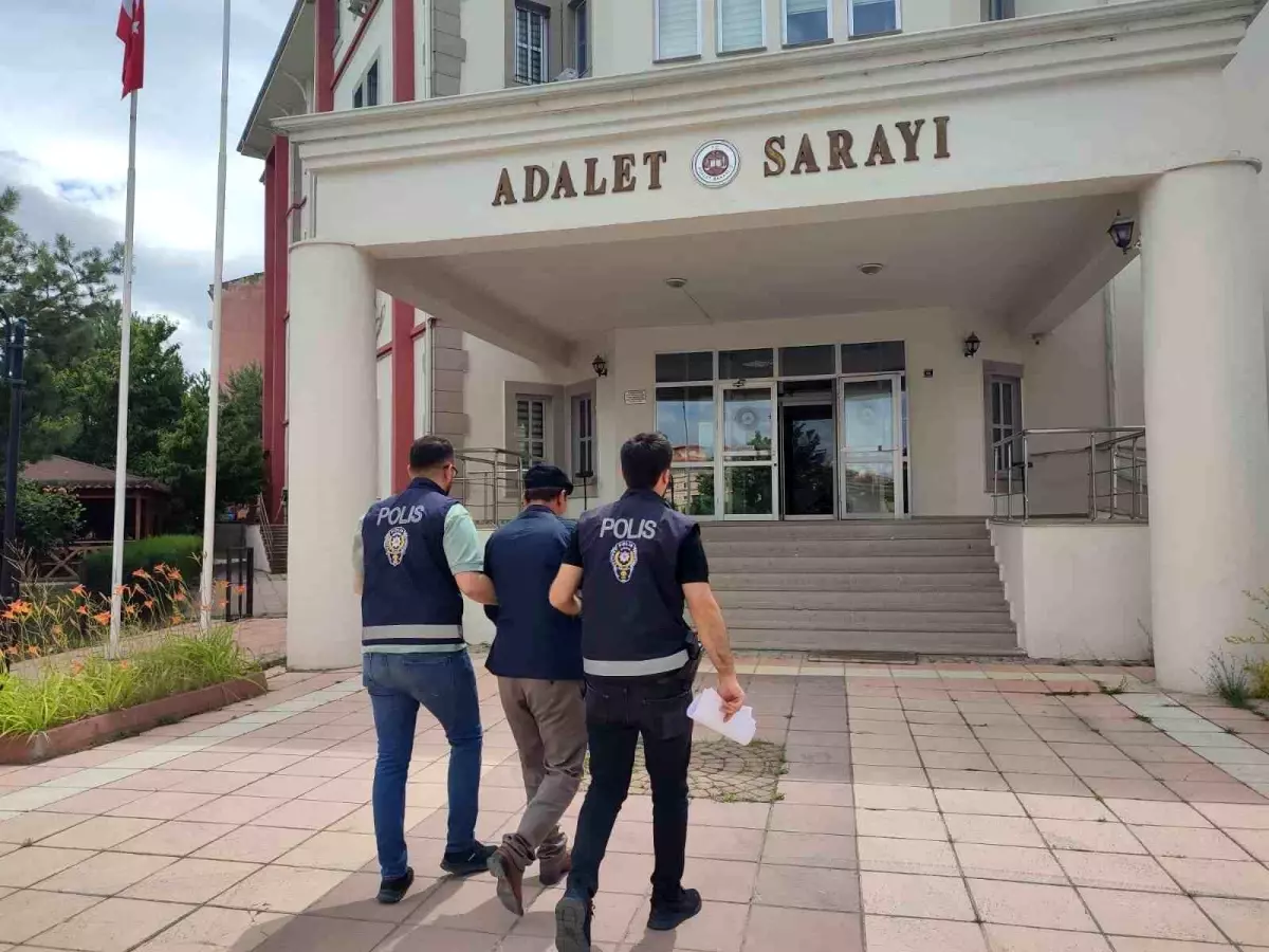 Kastamonu\'da 11 Yıl Hapis Cezalı Şahıs Yakalandı