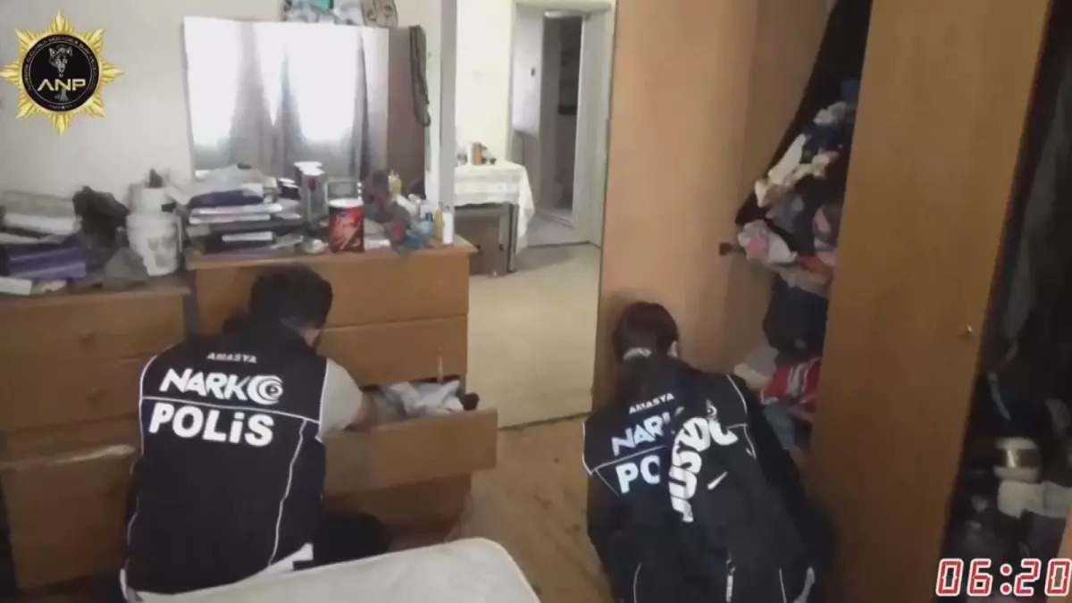 Amasya\'da Uyuşturucu Operasyonu: 13 Tutuklama
