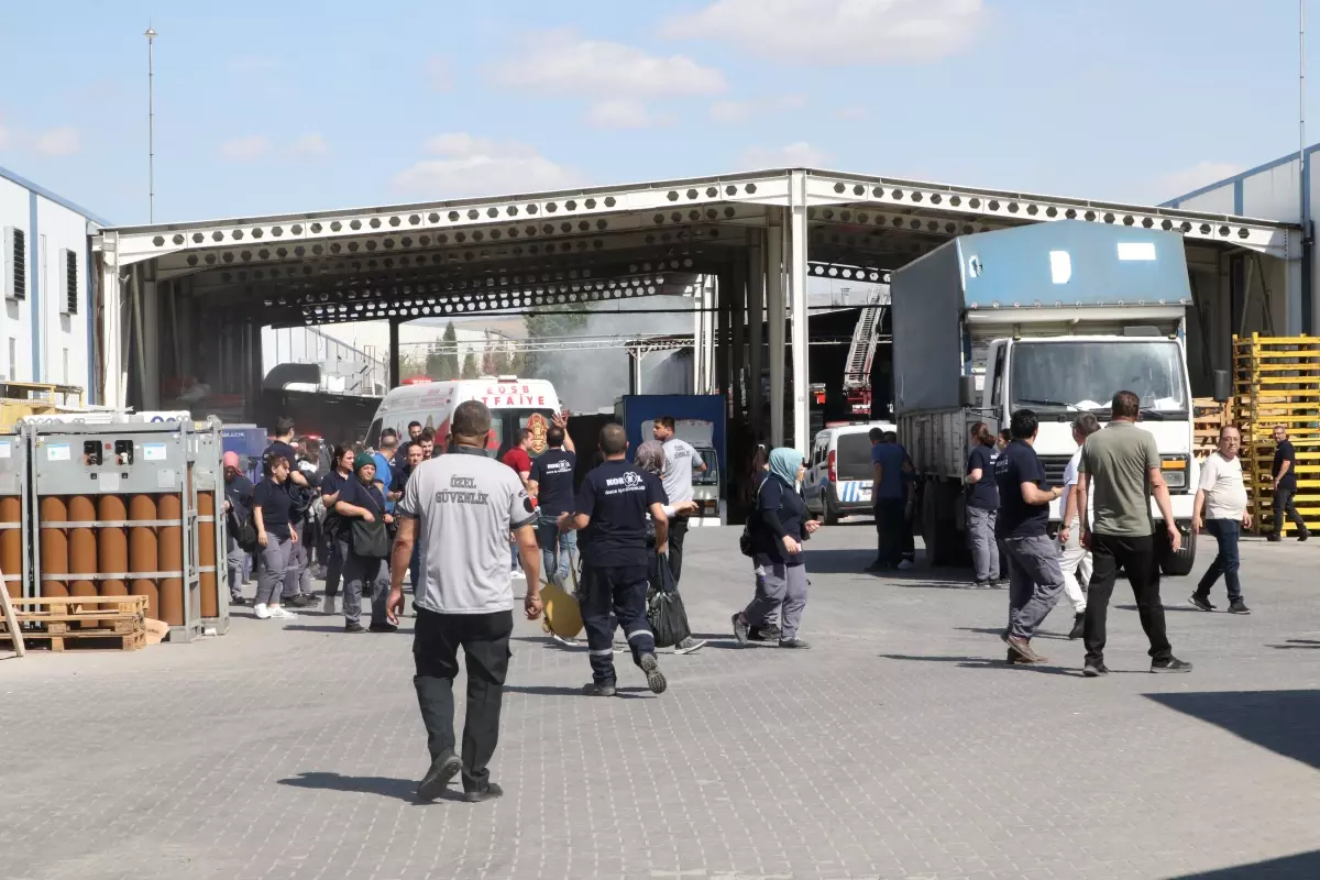 Eskişehir\'de Fabrika Yangını Kontrol Altında
